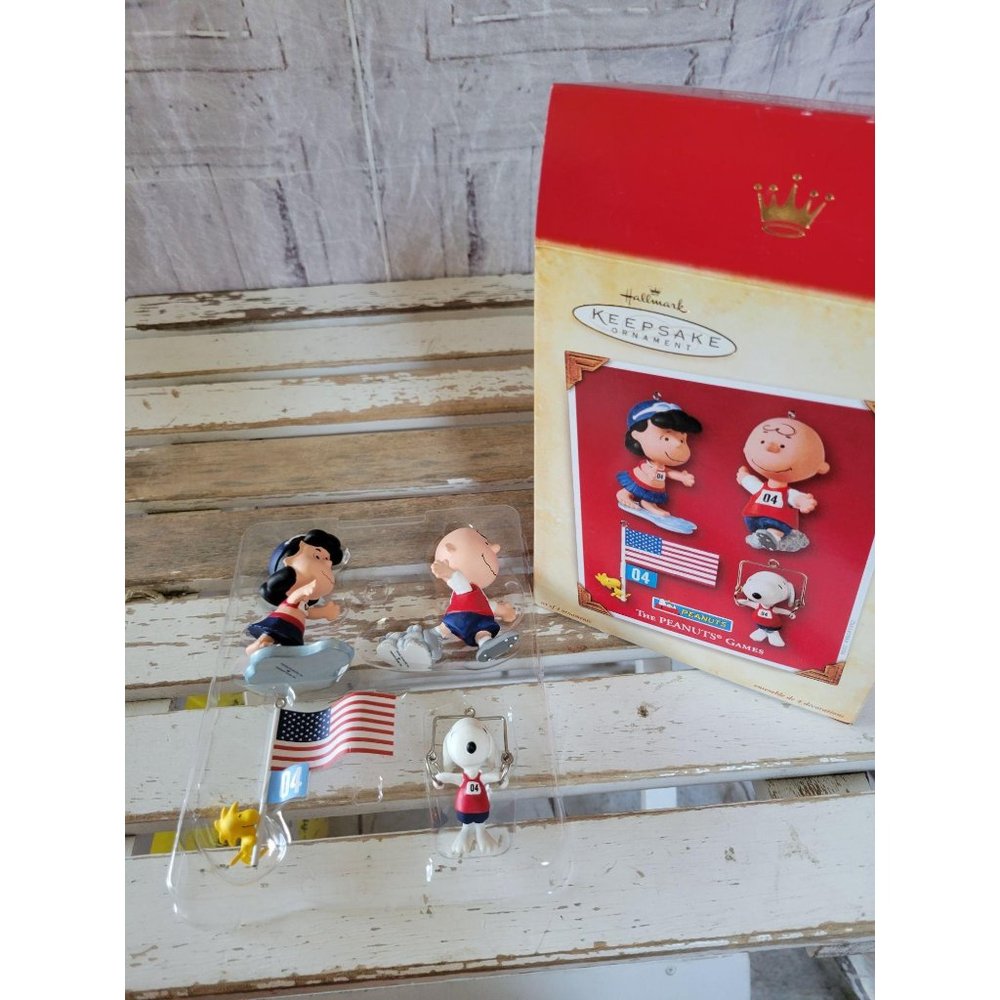 Hallmark‎ peanuts games ornament set Xmas holiday t